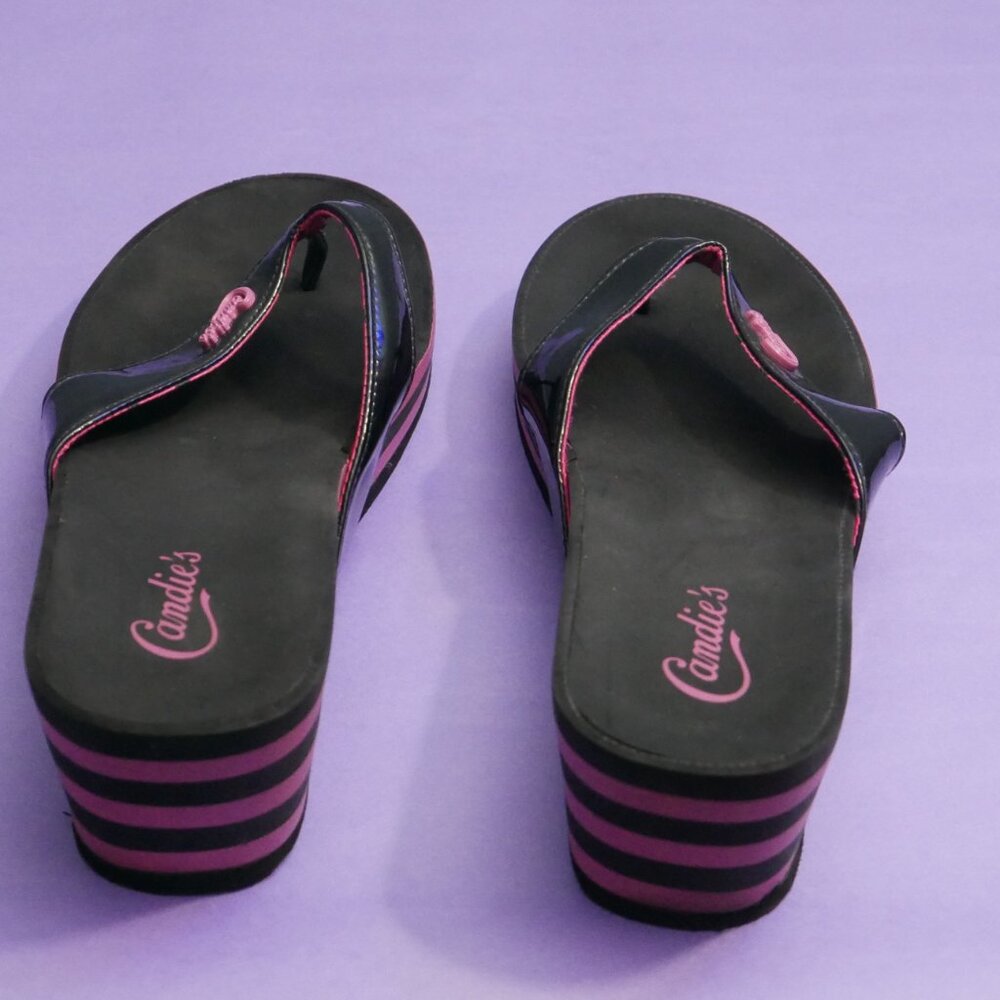 Candie's Women's 9 size sandals wedges - Picture 2 of 2